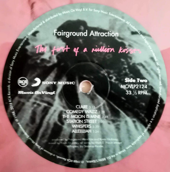 Fairground Attraction — The First of a Million Kisses, sleeve image 8